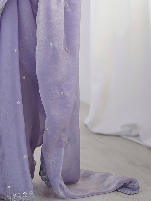 Peachmode Embellished Sequinned Satin Saree - Image 5