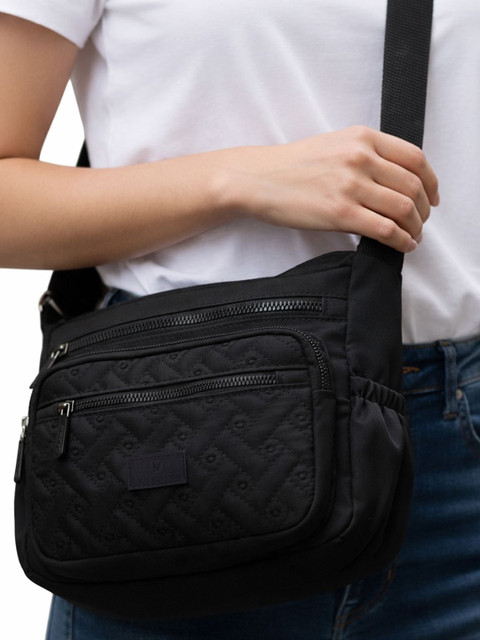 AARVI DECOR STUDIO Quilted Cotton Black Zipper With Adjustable Strap Handbag