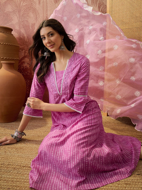 Sangria Printed V-Neck Kurta & Trousers Kurta Set