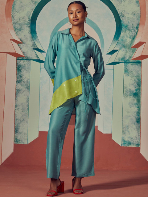 Anouk Colourblocked Shirt Collar Top & Trousers Co-Ords