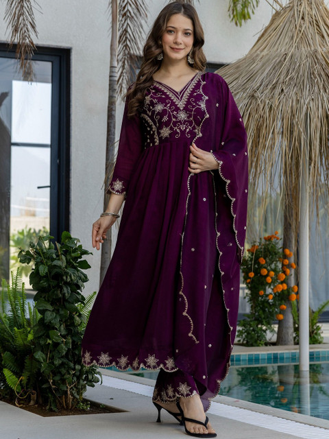 Pantos Women Ethnic Motifs Embroidered Empire Sequinned Kurta with Trousers & With Dupatta