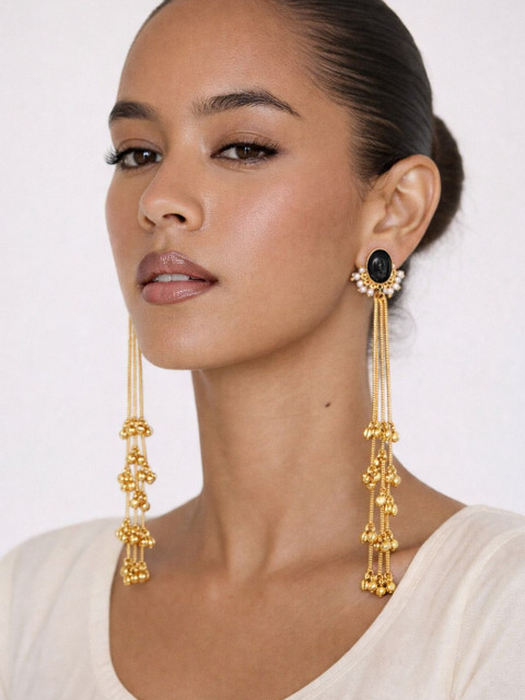 NAMAN ARTS Geometric Earrings