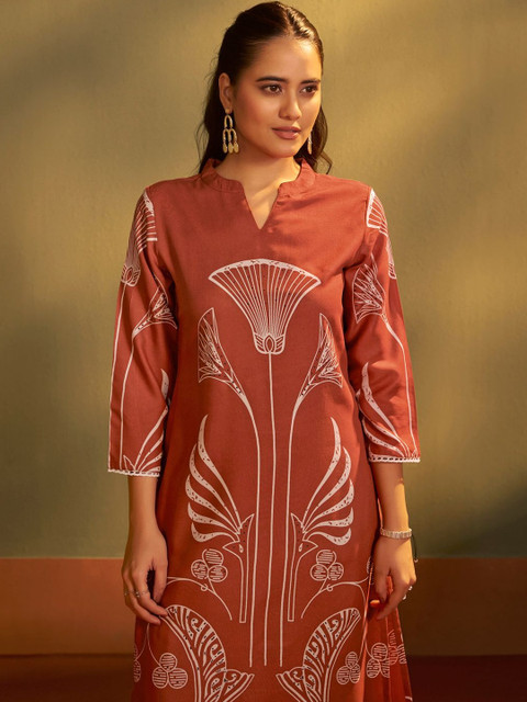 Anouk Printed V-Neck Top & Trousers Co-Ords - Image 7