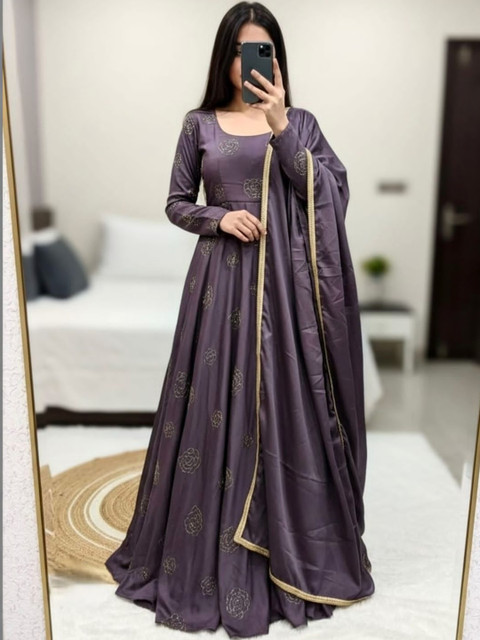 VenderVilla Floral Embroidered A-Line Maxi Dress