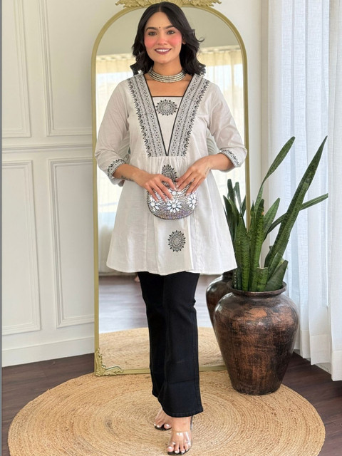 CORSICA Embroidered Ethnic Cotton Top