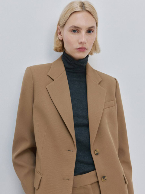 MANGO Single-Breasted Notched Lapel Blazer