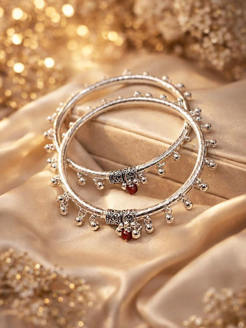 ANIKAS CREATION Silver-Plated Artificial Beads Anklet