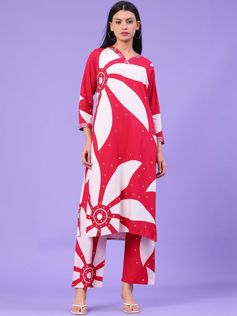 V-Mart Printed V-Neck Tunic & Trousers Co-Ords