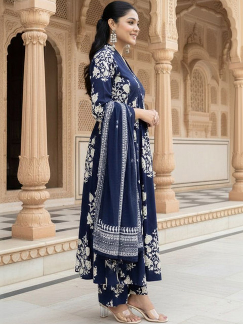 Keitra Women Floral Printed Regular Kurta with Palazzos & With Dupatta - Image 3