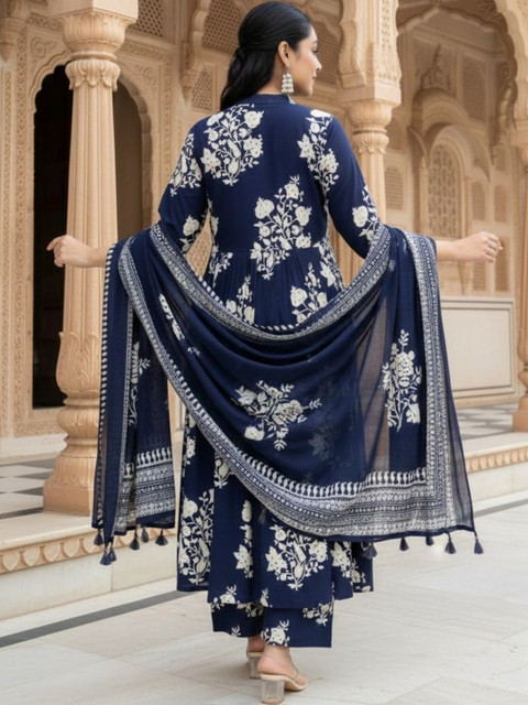 Keitra Women Floral Printed Regular Kurta with Palazzos & With Dupatta - Image 4
