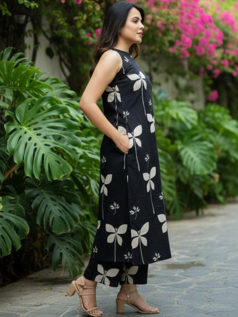 Keitra Women Floral Printed Regular Pure Cotton Kurta with Trousers - Image 3