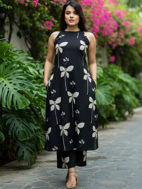 Keitra Women Floral Printed Regular Pure Cotton Kurta with Trousers