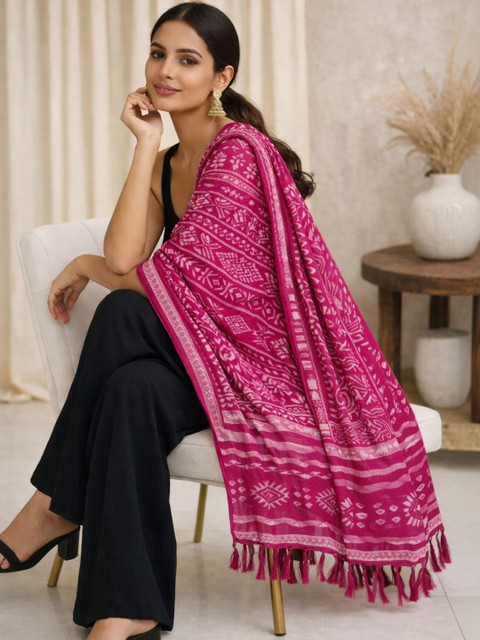 YUGAVEERAA Ethnic Motifs Printed Block Print Dupatta - Image 4