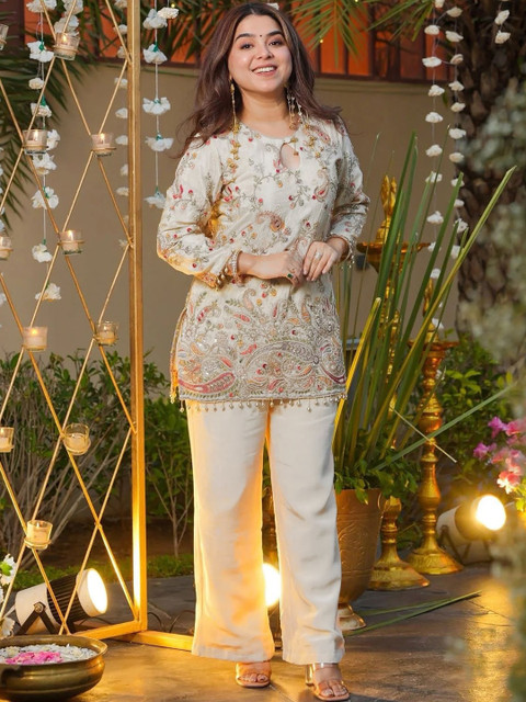 SHOPLANCE Embroidered Round Neck Tunic With Trousers Co-Ords