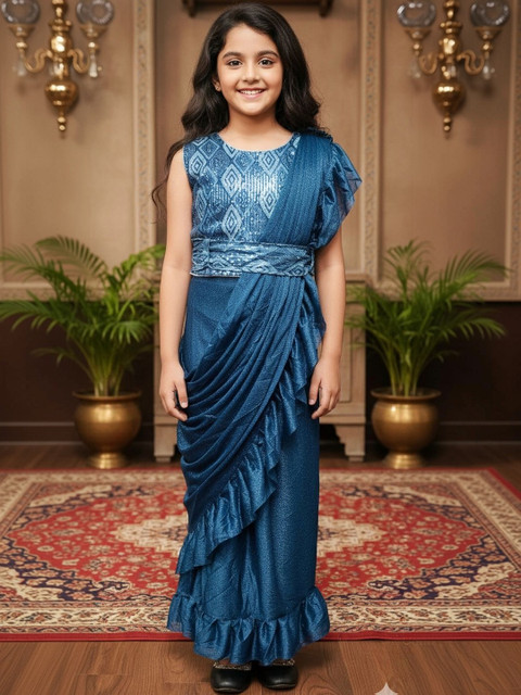 Aarika Sequinned Net Fusion Saree