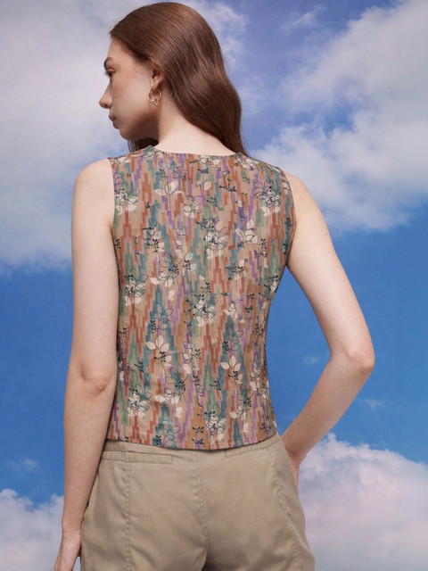 AVNISA ENTERPRISE Floral Print Cotton Blend Top - Image 5