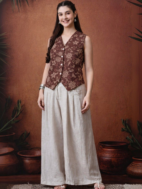 Klotden Floral Print Cotton Blend Top - Image 6