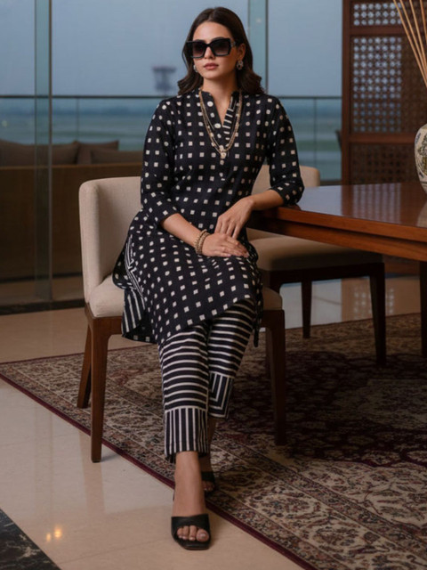 KALINI Women Black Pure Cotton Co-Ords