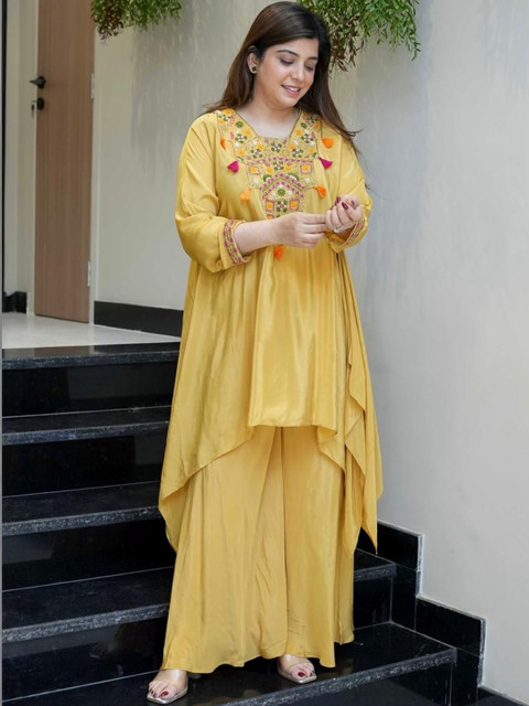 PREMNAD Women Ethnic Motifs Embroidered Panelled Thread Work Kurta with Palazzos