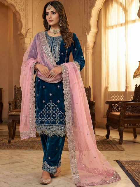 Ecolors Fab Women Ethnic Motifs Embroidered Regular Velvet Kurta with Patiala & With Dupatta