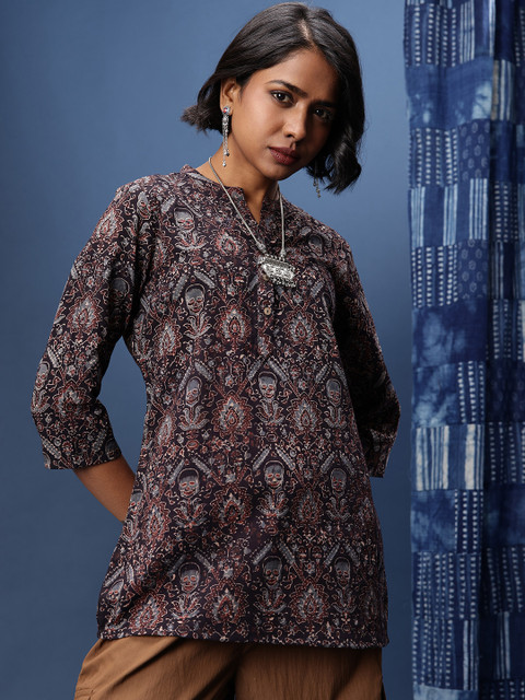 Taavi Ethnic Motifs Printed Pure Cotton Woven Legacy Straight Kurti