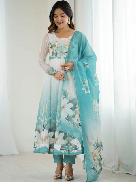 all about you Women Floral Printed Empire Kurta with Trousers & With Dupatta