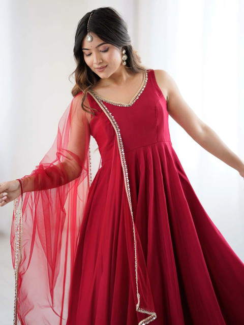 all about you Women Regular Gotta Patti Chanderi Silk Kurta with Trousers & With Dupatta - Image 4