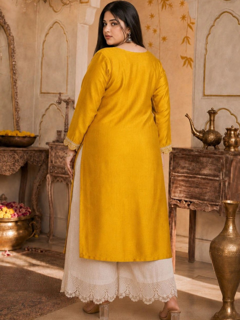 rarethread Women Embellished Thread Work Kurta - Image 3