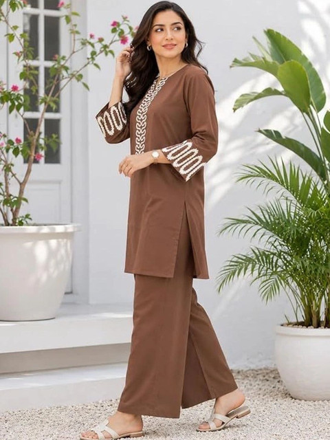 Idalia Embroidered Tunic with Palazzos - Image 4