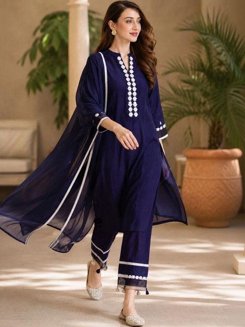 Anouk Women Regular Thread Work Kurta with Trousers & With Dupatta - Image 3