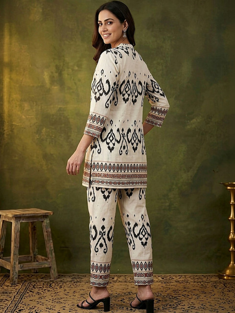 Banwaree Floral Printed Tunic with Trousers - Image 2
