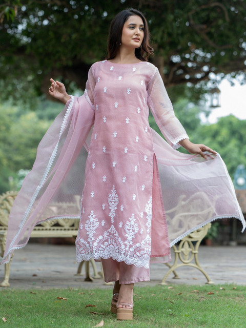 ASPORA Women Ethnic Motifs Embroidered Regular Thread Work Kurta with Trousers & With Dupatta