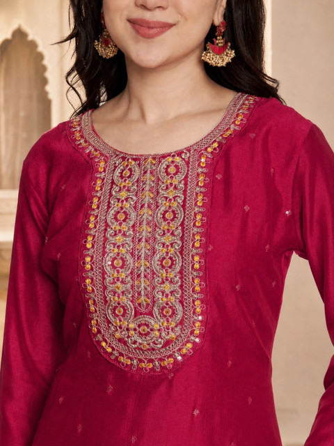 rarethread Women Ethnic Motifs Embroidered Thread Work Kurta - Image 2