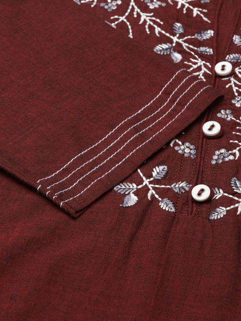 Anouk Notched Neck Thread Work Pure Cotton Straight Kurta - Image 7