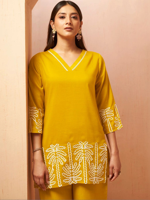 DRESOUL Tropical Cotton Embroidered Tunic with Trousers - Image 3