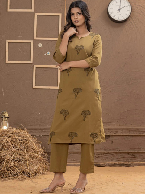 HK VASTRA Printed Tunic with Trousers