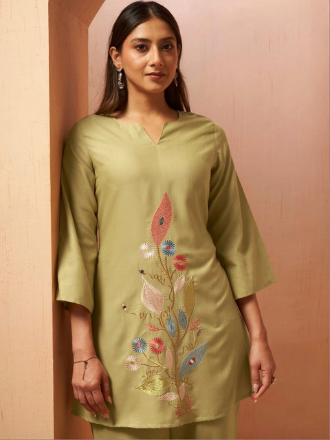Anouk Indigo Embroidered Tunic with Trousers - Image 3