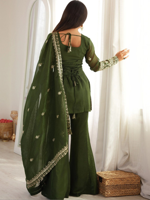 MARUTI VASTRAM Women Ethnic Motifs Embroidered Regular Kurta with Sharara & With Dupatta - Image 6
