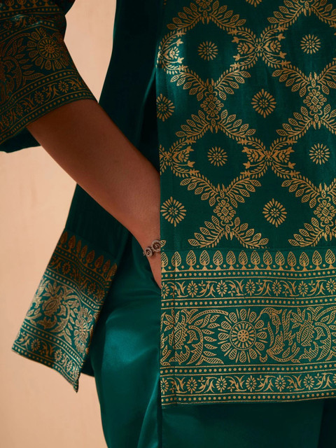 Anouk Indigo Printed Tunic with Trousers - Image 4