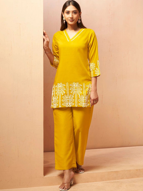 Anouk White Romance Cotton Embroidered Tunic with Trousers
