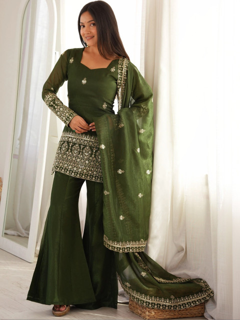 MARUTI VASTRAM Women Ethnic Motifs Embroidered Regular Kurta with Sharara & With Dupatta - Image 7
