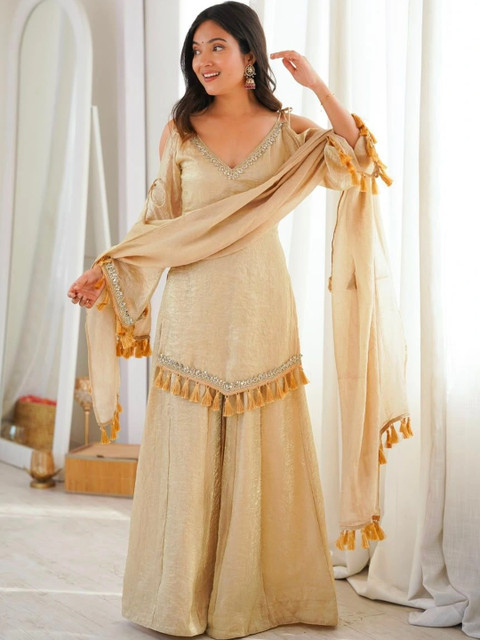 SHREYAFATION Women Ethnic Motifs Regular Gotta Patti Kurta with Sharara & With Dupatta