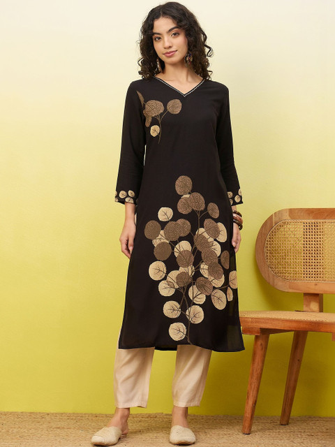 Anouk Women Embellished Thread Work Kurta