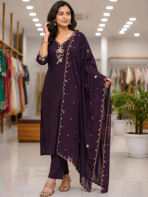 NEEL ETHNICS Women Ethnic Motifs Embroidered Regular Thread Work Kurta with Trousers & With Dupatta - Image 4