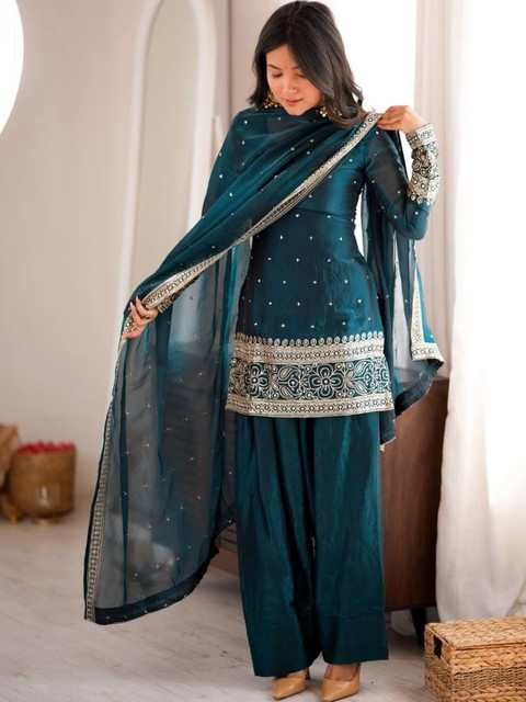 all about you Women Ethnic Motifs Embroidered Regular Thread Work Kurta with Patiala & With Dupatta - Image 6