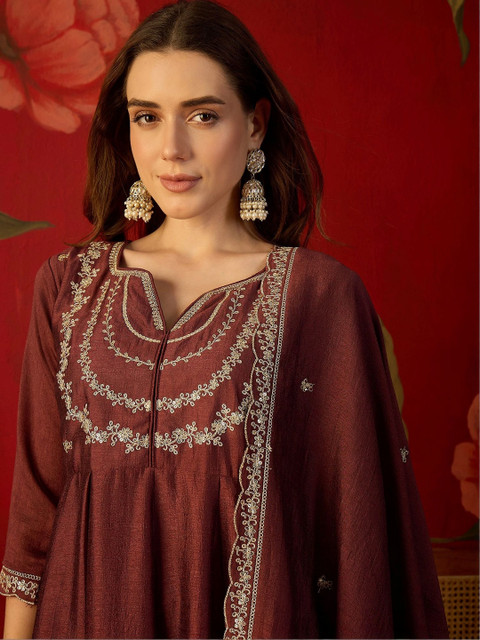 Sangria Women Ethnic Motifs Embroidered Regular Thread Work Kurta with Trousers & With Dupatta - Image 4