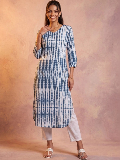 KINDA DESI Women Dyed Kurta