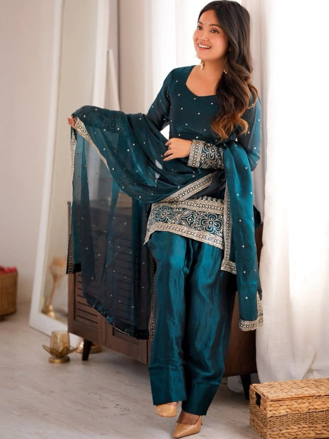 all about you Women Ethnic Motifs Embroidered Regular Thread Work Kurta with Patiala & With Dupatta - Image 3