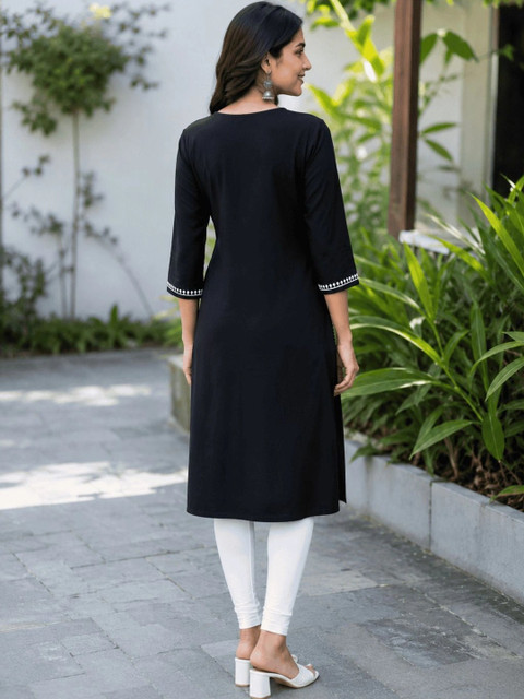 FABPLUS Women Ethnic Motifs Embroidered Thread Work Kurta - Image 4