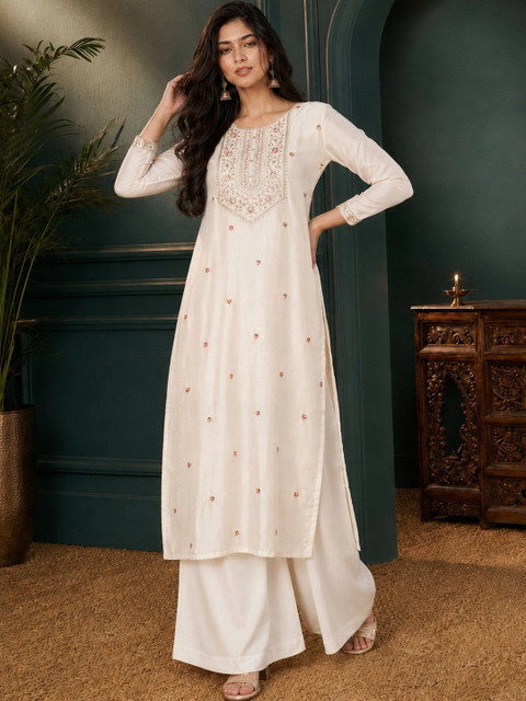 rarethread Women Embroidered Thread Work Kurta - Image 6